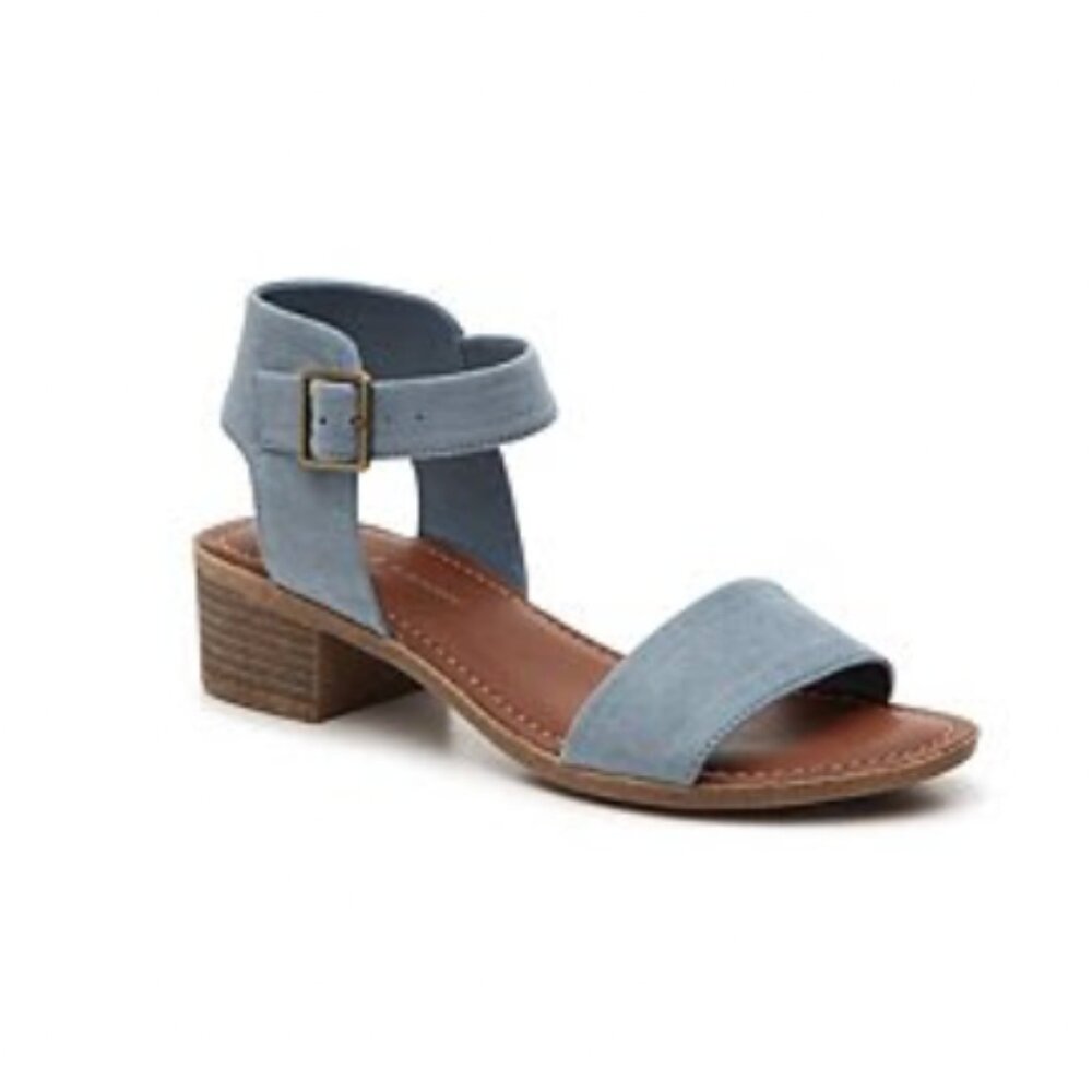 Blue heeled sandal sz 7.5